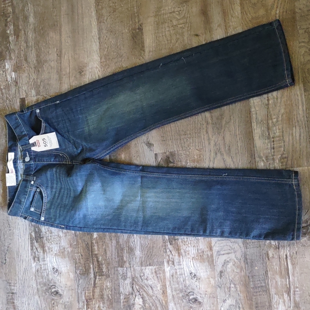 Levi's